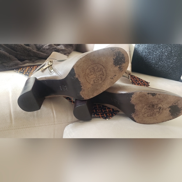 💫 Tory Burch: Musk Blair Logo Mid Heel Tall Leather Boots - Picture 14 of 14